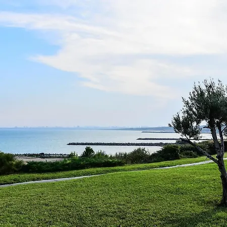 萨拉福沃海阁公寓